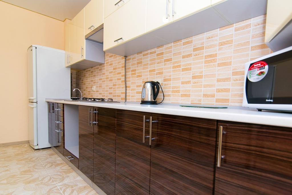 Vip Apartment On Novomestenskaya Сумы Экстерьер фото