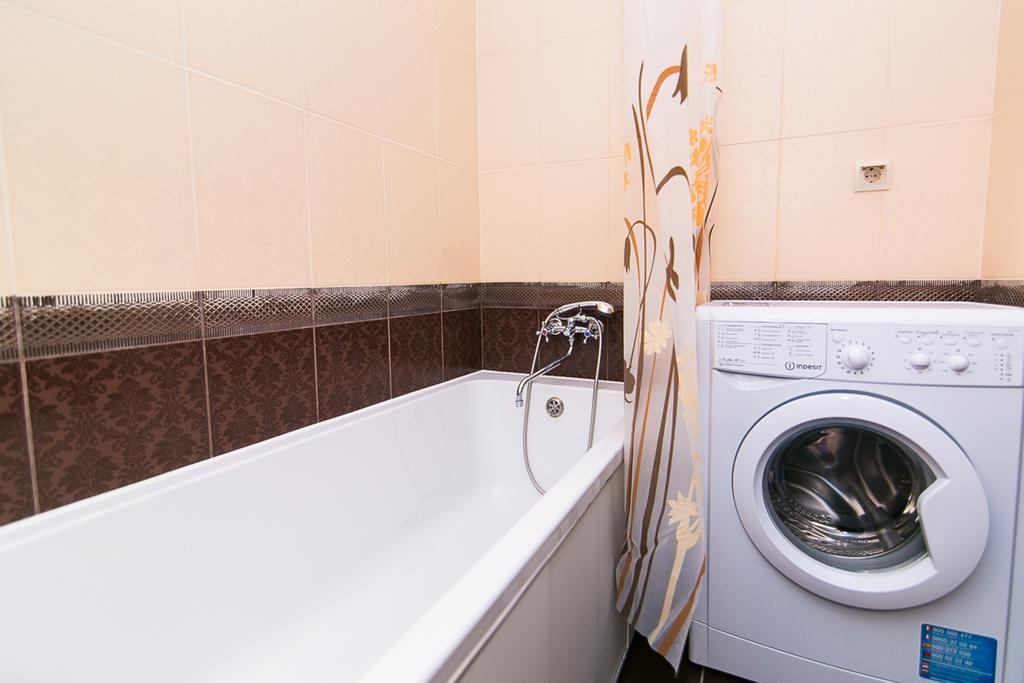 Vip Apartment On Novomestenskaya Сумы Экстерьер фото